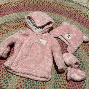 Baby girls jacket, hat, & mittens